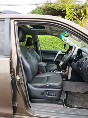 Toyota Land Cruiser Prado VX 2013 diesel full