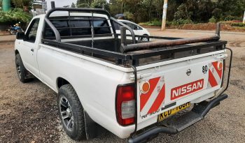 Nissan hardbody full