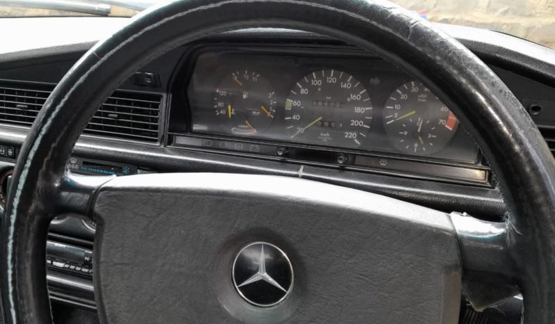 Mercedes Benz 190E W201 Brown M102 Engine full