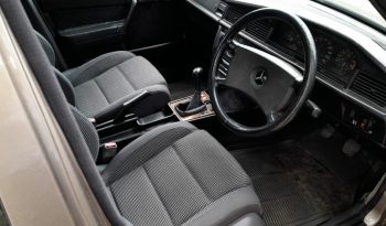 Mercedes Benz 190E W201 Brown M102 Engine full