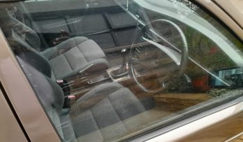 Mercedes Benz 190E W201 Brown M102 Engine full